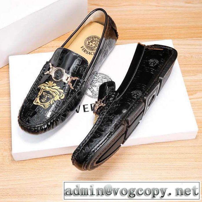 カジュアルシューズ  ヴェルサーチ VERSACE 【2019年】夏のファッション 今期のトレンド定番アイテム