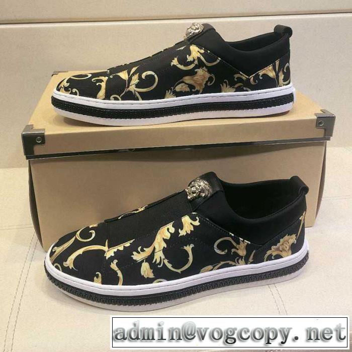 今流行のストリート上品 2019春夏の大注目トレンド ヴェルサーチ VERSACE カジュアルシューズ 2色可選