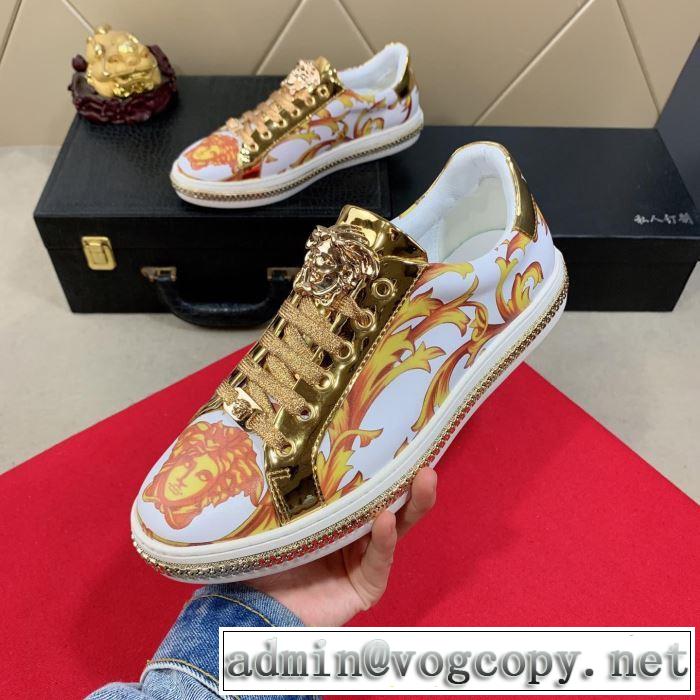 ヴェルサーチ VERSACE カジュアルシューズ 2色可選海外セレブは大人気  2019年夏の一押しファッションアイテム