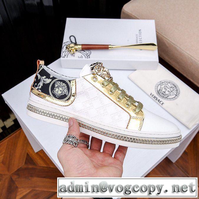 【2019春夏】最新コレクション ヴェルサーチ VERSACE カジュアルシューズ 2色可選 目を引く春夏トップス