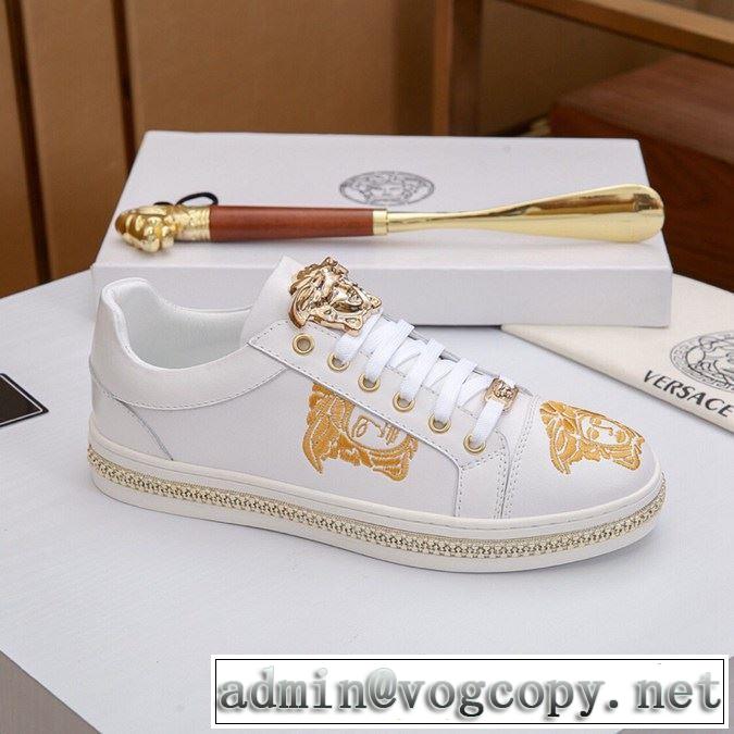 カジュアルシューズ  ヴェルサーチ VERSACE 2019春夏トレンドアイテム 今流行のストリート上品