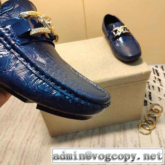 優しいのに存在感 ヴェルサーチ2020秋冬流行ファション  VERSACE 毎日はちょっとイイ秋冬新品 ローファー 最高にCOOL秋冬新作