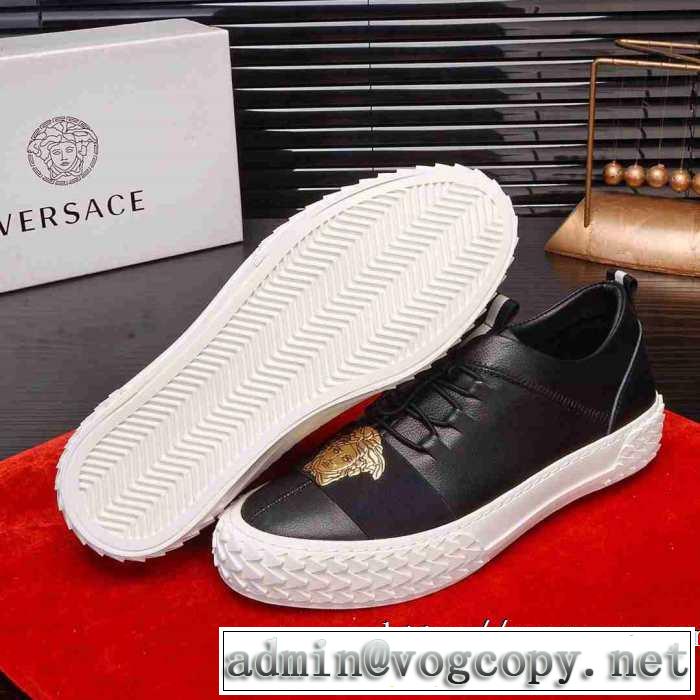 2色可選 秋冬から人気継続中 ヴェルサーチシンプルに着こなしたい VERSACE ランニングシューズ 最速2019秋冬トレンドブランド