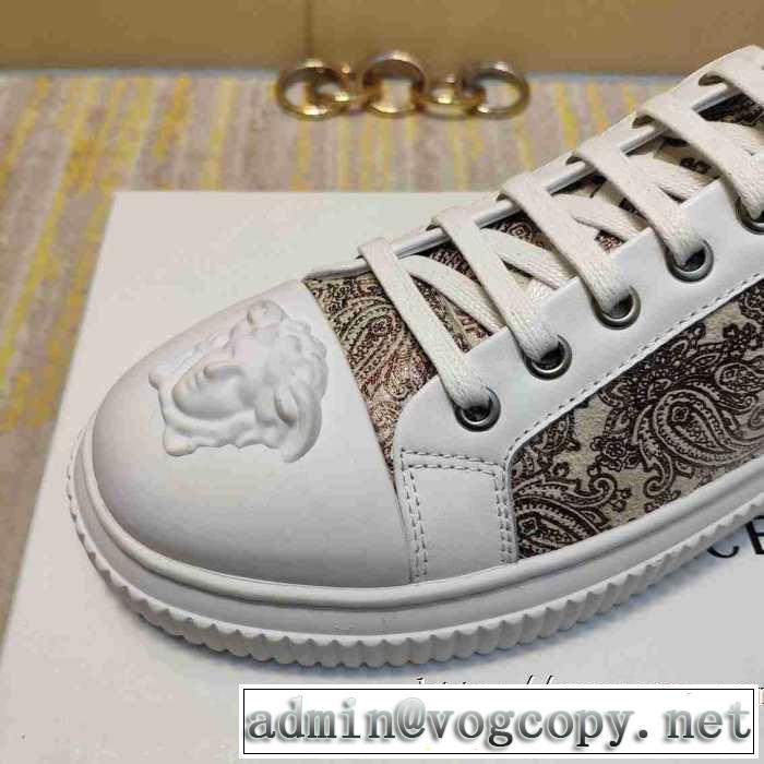 VERSACE 今から取り入れられるトレンド ヴェルサーチトレンド入り確実最新コレクション ランニングシューズ 2019年秋冬に欠かせない