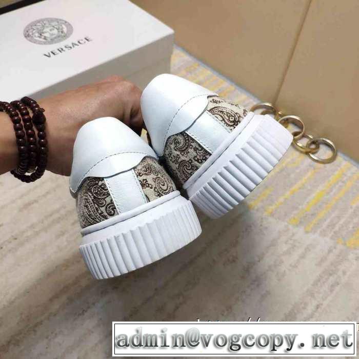 VERSACE 今から取り入れられるトレンド ヴェルサーチトレンド入り確実最新コレクション ランニングシューズ 2019年秋冬に欠かせない