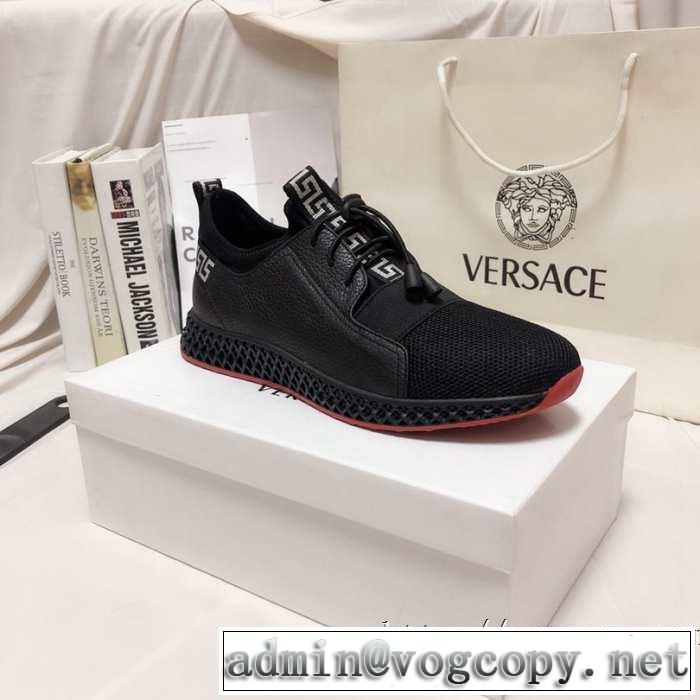 ランニングシューズ 今季トレンド新作はこれ ヴェルサーチ速報！2019年秋ファッショントレンド VERSACE 秋冬に大注目のカラー