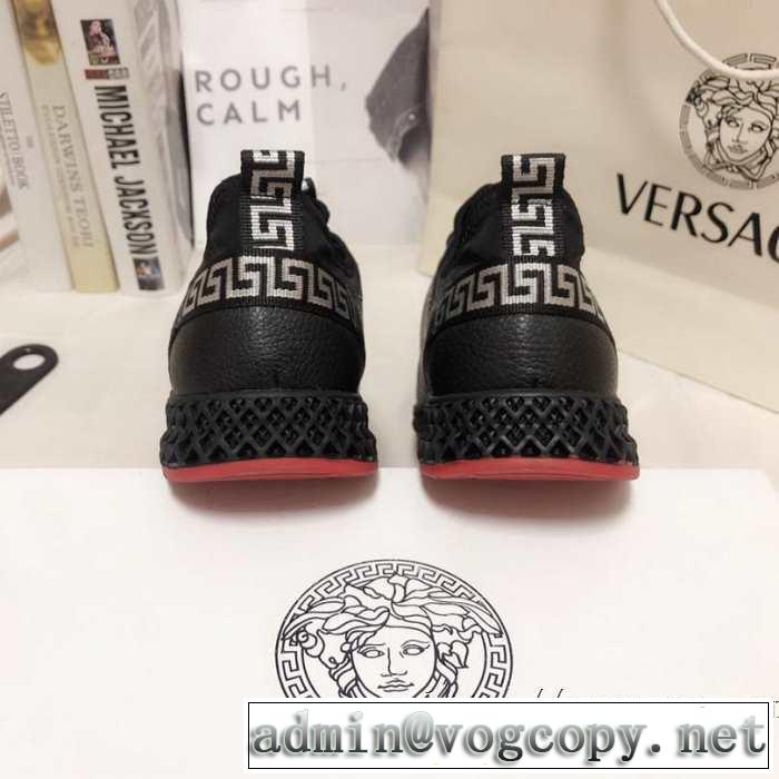 ランニングシューズ 今季トレンド新作はこれ ヴェルサーチ速報！2019年秋ファッショントレンド VERSACE 秋冬に大注目のカラー