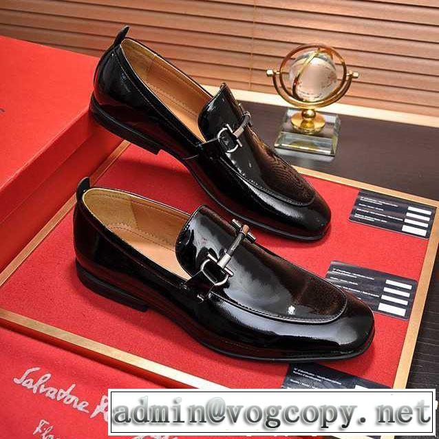 3色可選サルヴァトーレフェラガモ大人っぽく着こなし ビジネスシューズ FERRAGAMO 毎年トレンドアイテムが出る