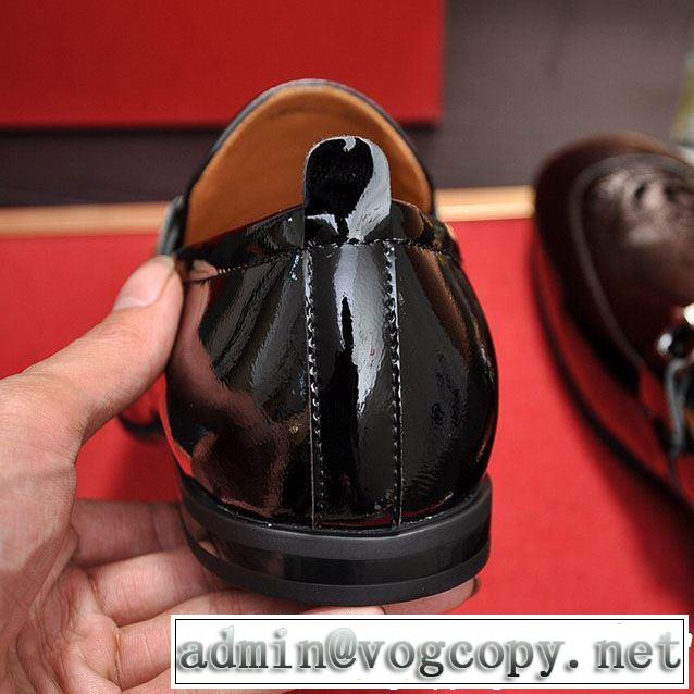 3色可選サルヴァトーレフェラガモ大人っぽく着こなし ビジネスシューズ FERRAGAMO 毎年トレンドアイテムが出る