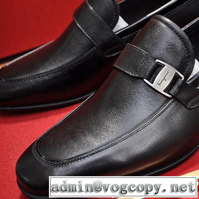サルヴァトーレフェラガモ 今期注目のブランドトレンド FERRAGAMO ビジネスシューズ  2色可選