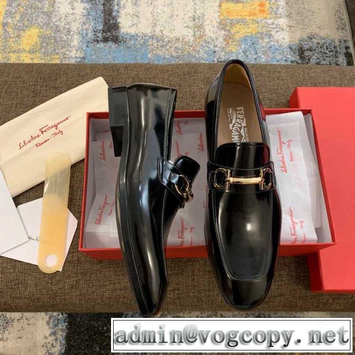 ビジネスシューズ ぜひ今年のトレンドをチェック トムブラウン リッチな印象に THOM BROWNE 2019年春夏のトレンドアイテム