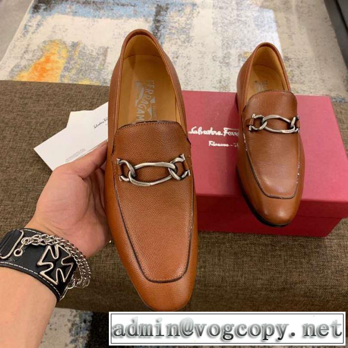 爽やかすぎない大人の印象に ビジネスシューズ トムブラウン THOM BROWNE 春夏の流行り2019新品  2色可選 春夏を感じさせる 