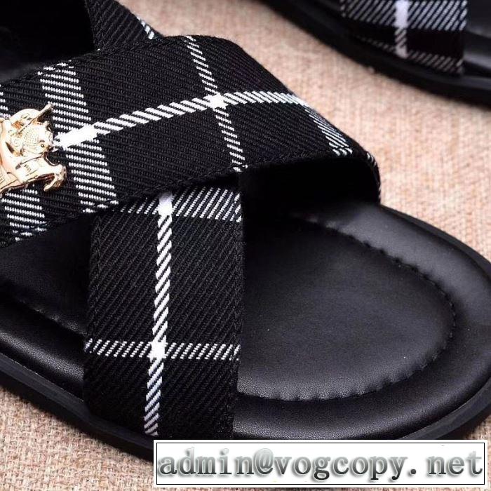  2019春夏の大注目トレンド サンダル 3色可選 大人っぽく仕上げ バーバリー BURBERRY 大人のカジュアルスタイル