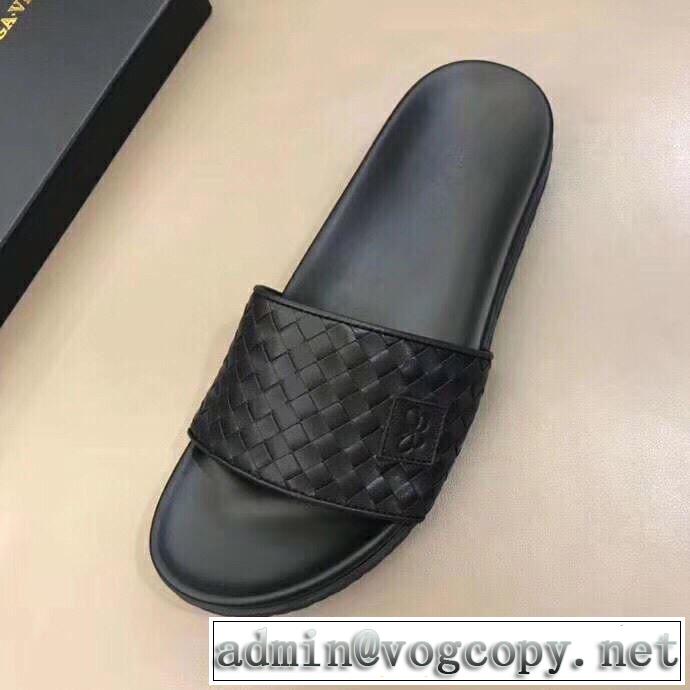 サンダル 気持ちいい真夏日にぴったり ボッテガ ヴェネタ BOTTEGA VENETA 風通しのよい 【2019春夏】最新コレクション 