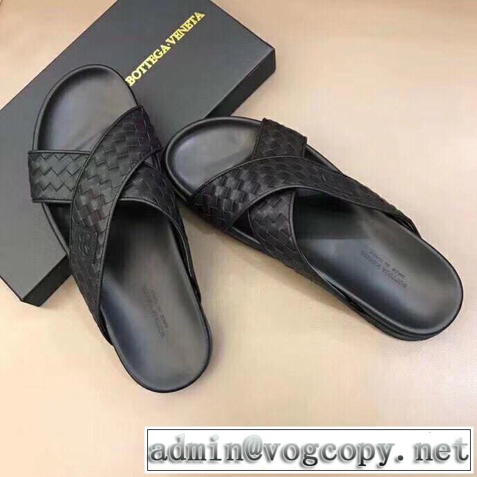 着回し力も抜群です！ ボッテガ ヴェネタ BOTTEGA VENETA  《2019年》今、注目のストリート サンダル 