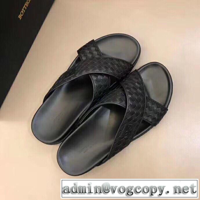 着回し力も抜群です！ ボッテガ ヴェネタ BOTTEGA VENETA  《2019年》今、注目のストリート サンダル 