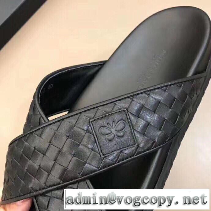  着回し力も抜群です！ ボッテガ ヴェネタ BOTTEGA VENETA  《2019年》今、注目のストリート サンダル
