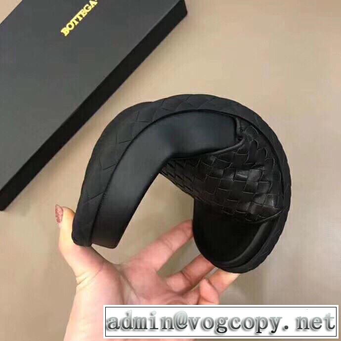  着回し力も抜群です！ ボッテガ ヴェネタ BOTTEGA VENETA  《2019年》今、注目のストリート サンダル