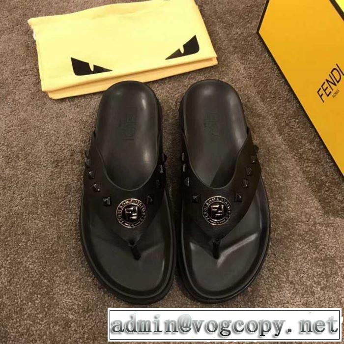 おしゃれな夏ファッションFENDI サンダル夏らしい季節感 2019 フェンディ