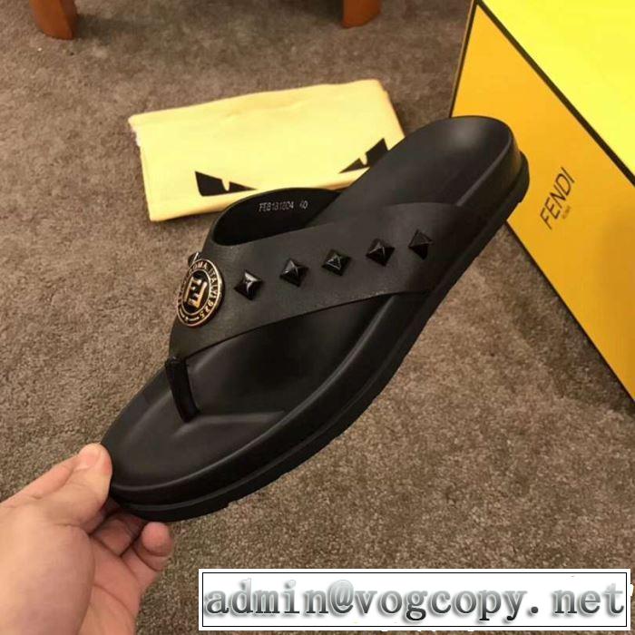 おしゃれな夏ファッションFENDI サンダル夏らしい季節感 2019 フェンディ