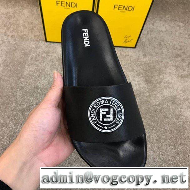 2色可選 夏の最新ファッション サンダル おすすめな大人のトレンド  2019年春夏シーズンの人気 フェンディ FENDI 