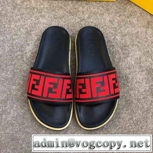 2019年春夏流行ファッション サンダル デザイン抜群のアイテム フェンディ FENDI トレンド感があって涼しげ 