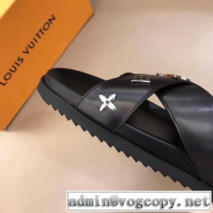  ルイ ヴィトン LOUIS VUITTON 《2019年》今、注目のストリート 派手にはなりすぎず  サンダル 特に注目したい