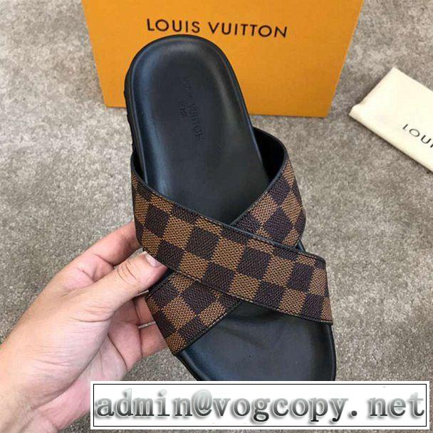  夏の大人カジュアルスタイル ルイ ヴィトンキレイめ感が強い  LOUIS VUITTON 4色可選 サンダル きれいめ派に上質