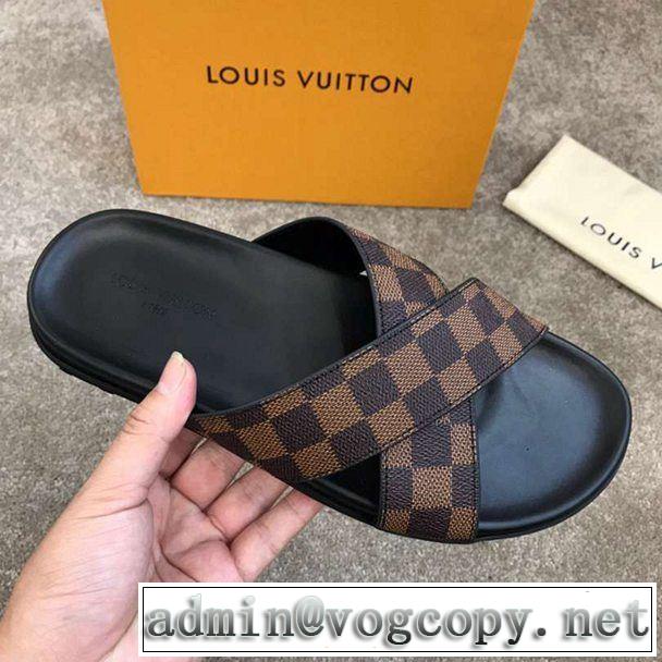  夏の大人カジュアルスタイル ルイ ヴィトンキレイめ感が強い  LOUIS VUITTON 4色可選 サンダル きれいめ派に上質