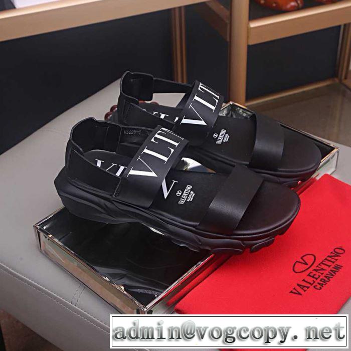  透け感新作がイチ推し サンダル 今年流大人っぽさ  ヴァレンティノ VALENTINO 2019SSのトレンド商品