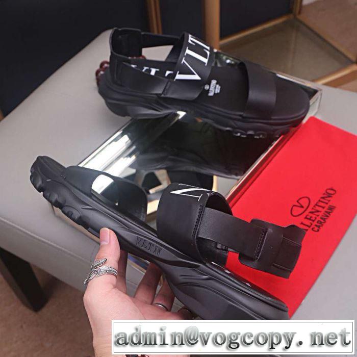  透け感新作がイチ推し サンダル 今年流大人っぽさ  ヴァレンティノ VALENTINO 2019SSのトレンド商品