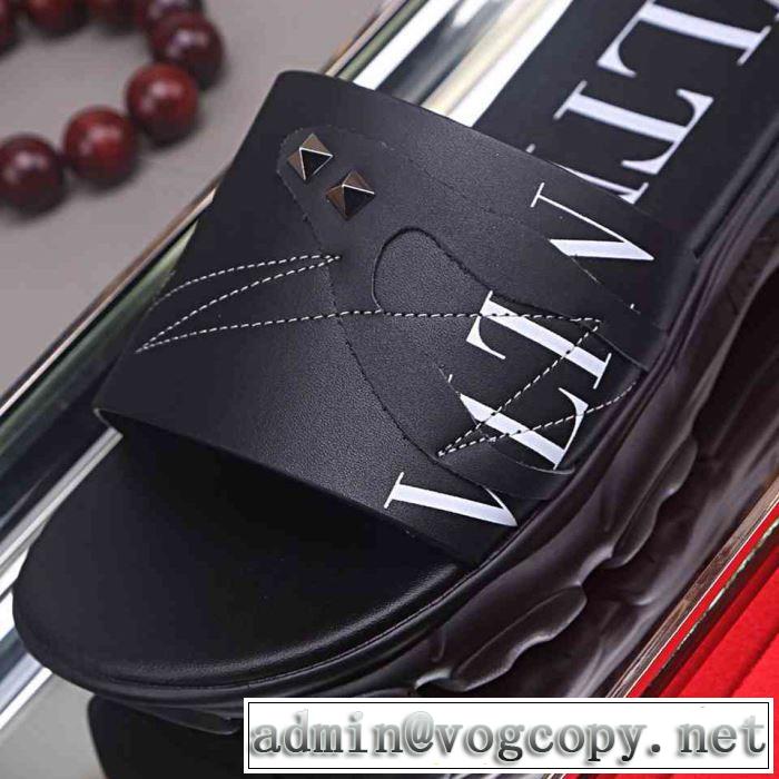 サンダル 優雅で都会的な装いに仕上げ  ヴァレンティノ 夏っぽさ新作アイテム VALENTINO 2019年の春夏に着たい
