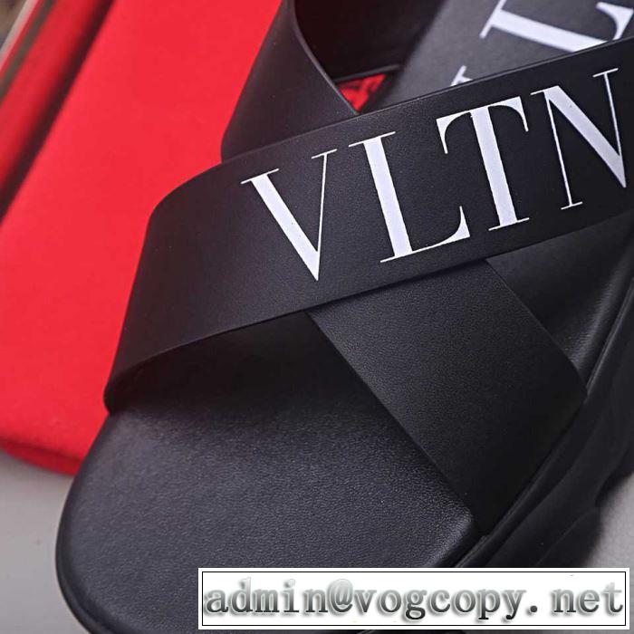  元気な印象のコーデ サンダル 知的な雰囲気夏着物  ヴァレンティノ VALENTINO 2019春夏トレンドアイテム