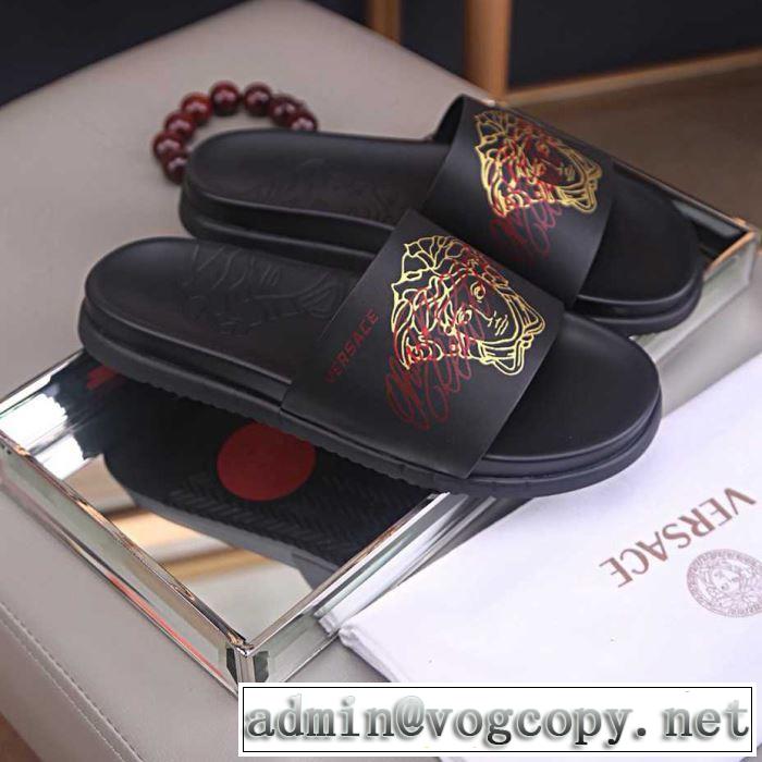  春夏のトレンドアイテム   ヴェルサーチVERSACE 春夏の流行り2019新品 サンダル 夏らしい品格が漂う