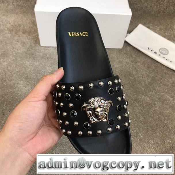 【2019春夏】最新コレクション 柔らかい印象に上質  サンダル  ヴェルサーチVERSACE 2色可選 着回し力も抜群です！