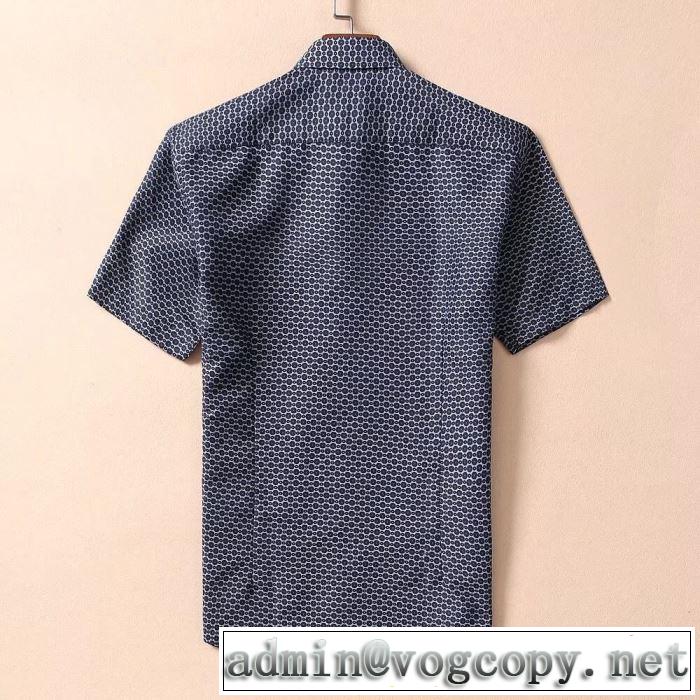 夏に良く似合うちょっと新品 アルマーニ2019春夏人気トレンドアイテム ARMANI  シャツ
