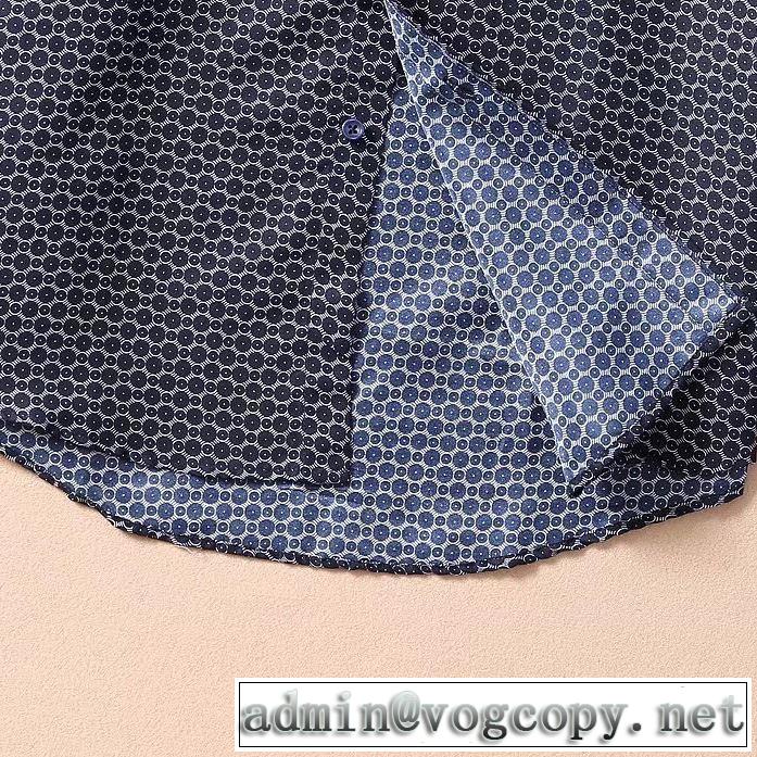 夏に良く似合うちょっと新品 アルマーニ2019春夏人気トレンドアイテム ARMANI  シャツ
