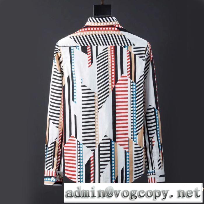 長袖 /ロンT/ロングT/ロングTシャツ洗練されたスタイル  バーバリー BURBERRY 2019年春夏流行ファッション