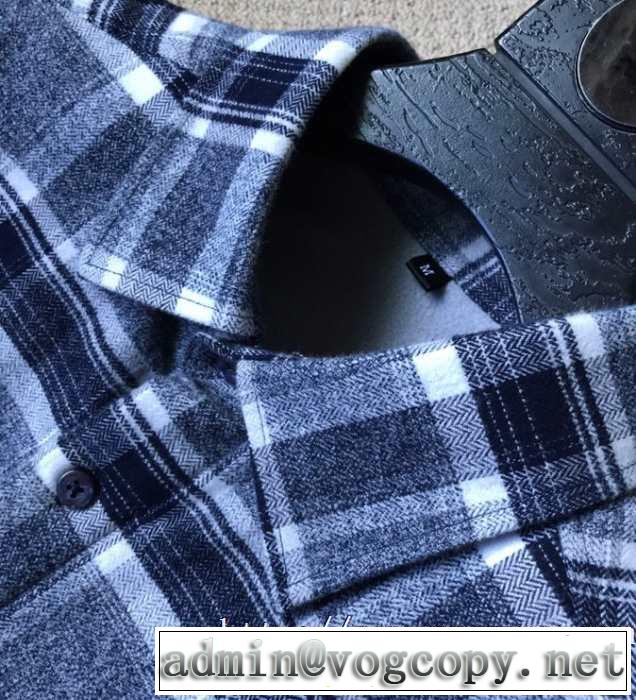 バーバリー BURBERRY シャツ 絶対おさえるべきカラーと最新 気になる2019年秋のファッション