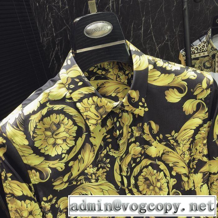 2019春夏も引き続き人気セール ヴェルサーチVERSACE 長袖 /ロンT/ロングT/ロングTシャツ 甘過ぎず大人な印象に