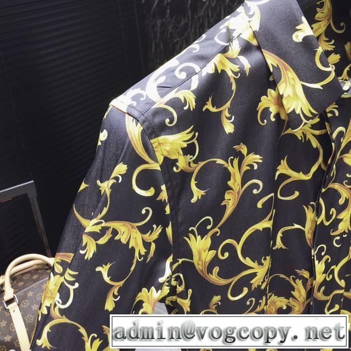 ヴェルサーチVERSACE 2019年春夏のトレンドアイテム 長袖 /ロンT/ロングT/ロングTシャツ 夏のフレッシュな気分に