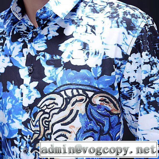 2019SSのトレンド商品  ヴェルサーチVERSACE 長袖 /ロンT/ロングT/ロングTシャツ 今年流大人っぽさ