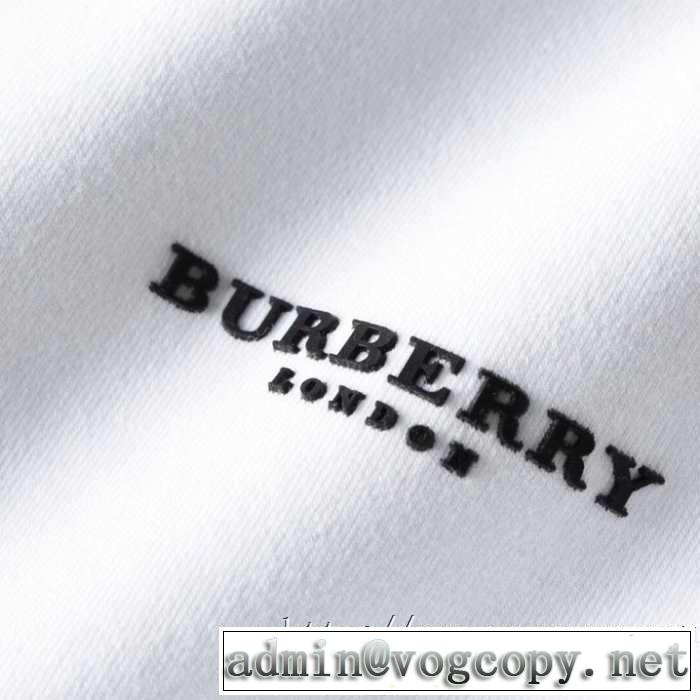 絶対おさえるべきカラーと最新 2019秋冬トレンドデザイン バーバリー BURBERRY 長袖Tシャツ 2色可選