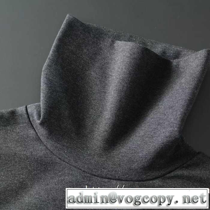 今から取り入れられるトレンド 気になる2019年秋のファッション フェンディ FENDI 長袖Tシャツ