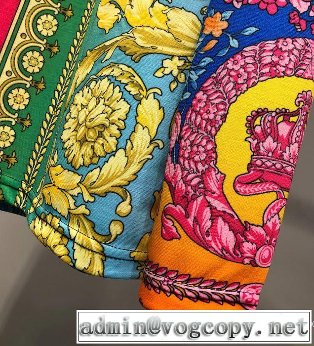 今季流行りの人気新作 【2019春夏】最新コレクション ヴェルサーチ VERSACE 長袖Tシャツ