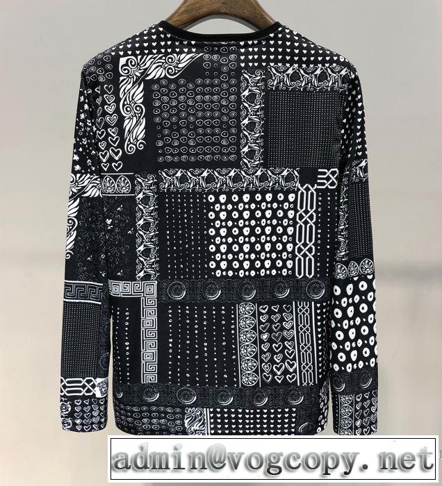 2019年の春夏に着たい 注目度が高まり最新コレクション ヴェルサーチ VERSACE 長袖Tシャツ