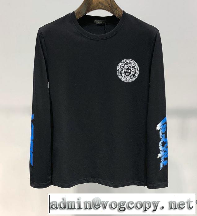 クラシカルな雰囲気 《2019年》今、注目のストリート ヴェルサーチ VERSACE 長袖Tシャツ 2色可選
