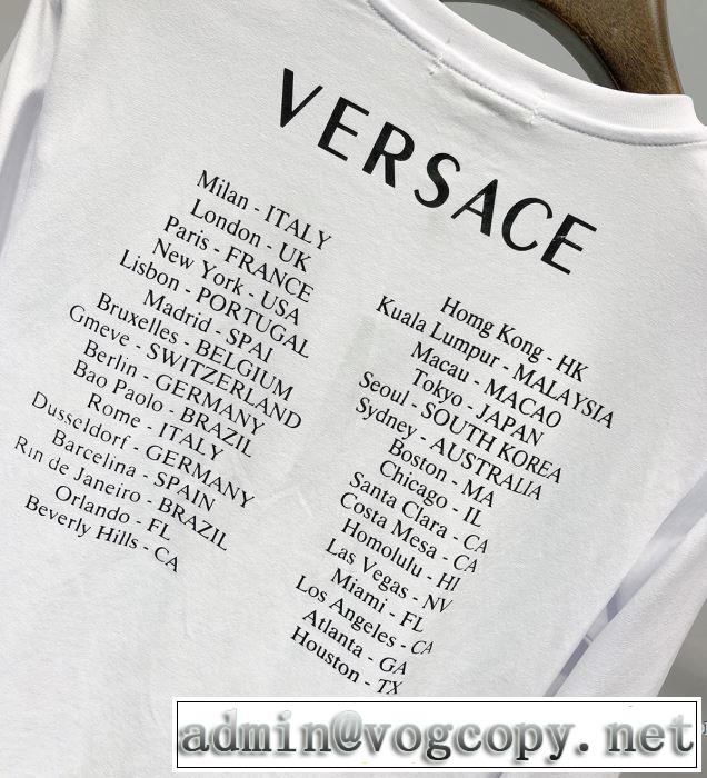 クラシカルな雰囲気 《2019年》今、注目のストリート ヴェルサーチ VERSACE 長袖Tシャツ 2色可選