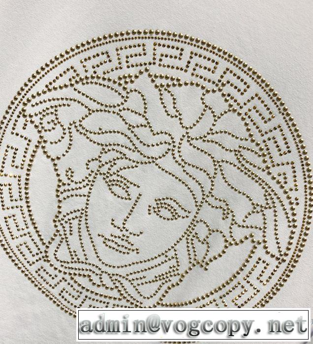 2019年春夏流行ファッション 大人の可愛さを引き立て ヴェルサーチ VERSACE 長袖Tシャツ 2色可選