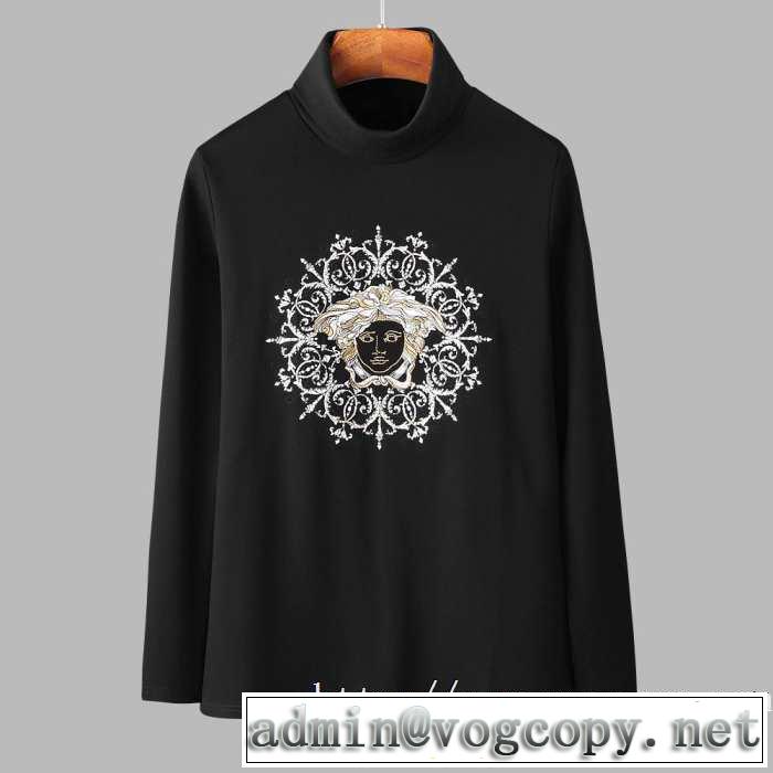 ヴェルサーチ VERSACE 長袖Tシャツ 2色可選 今年注目すべき秋冬ファッション 気になる2019年秋のファッション